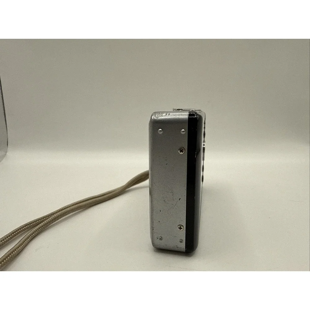 Canon PowerShot SD630 Digital ELPH Camera 6MP Untested For Parts Repair